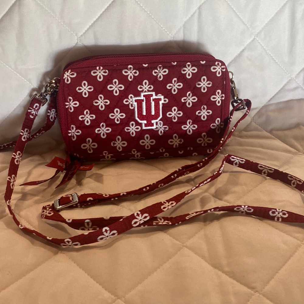 Vera Bradley IU Wallet/Wristlet/Crossbody New without tags